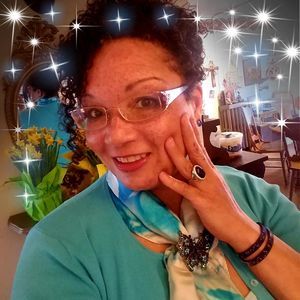 Meet your Posher, April